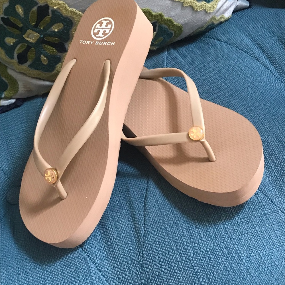 Tory Burch Wedge Flip Flop Beige 8